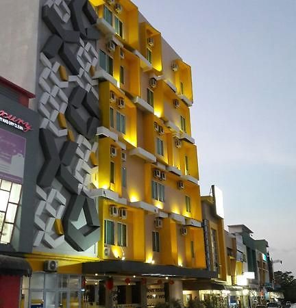 Kaliban Hotel Batam מראה חיצוני תמונה