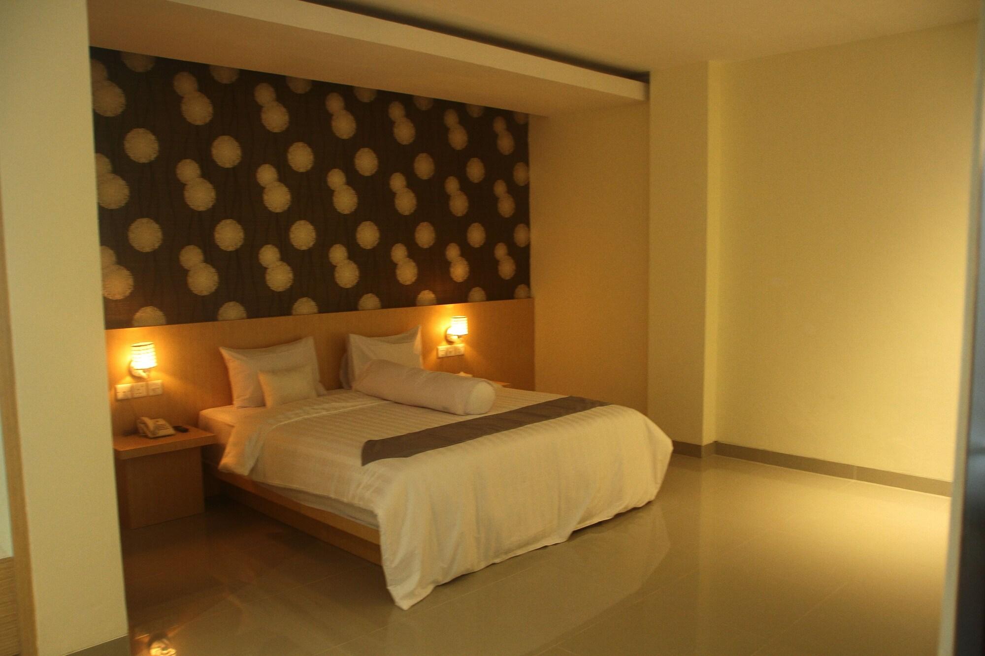 Kaliban Hotel Batam מראה חיצוני תמונה