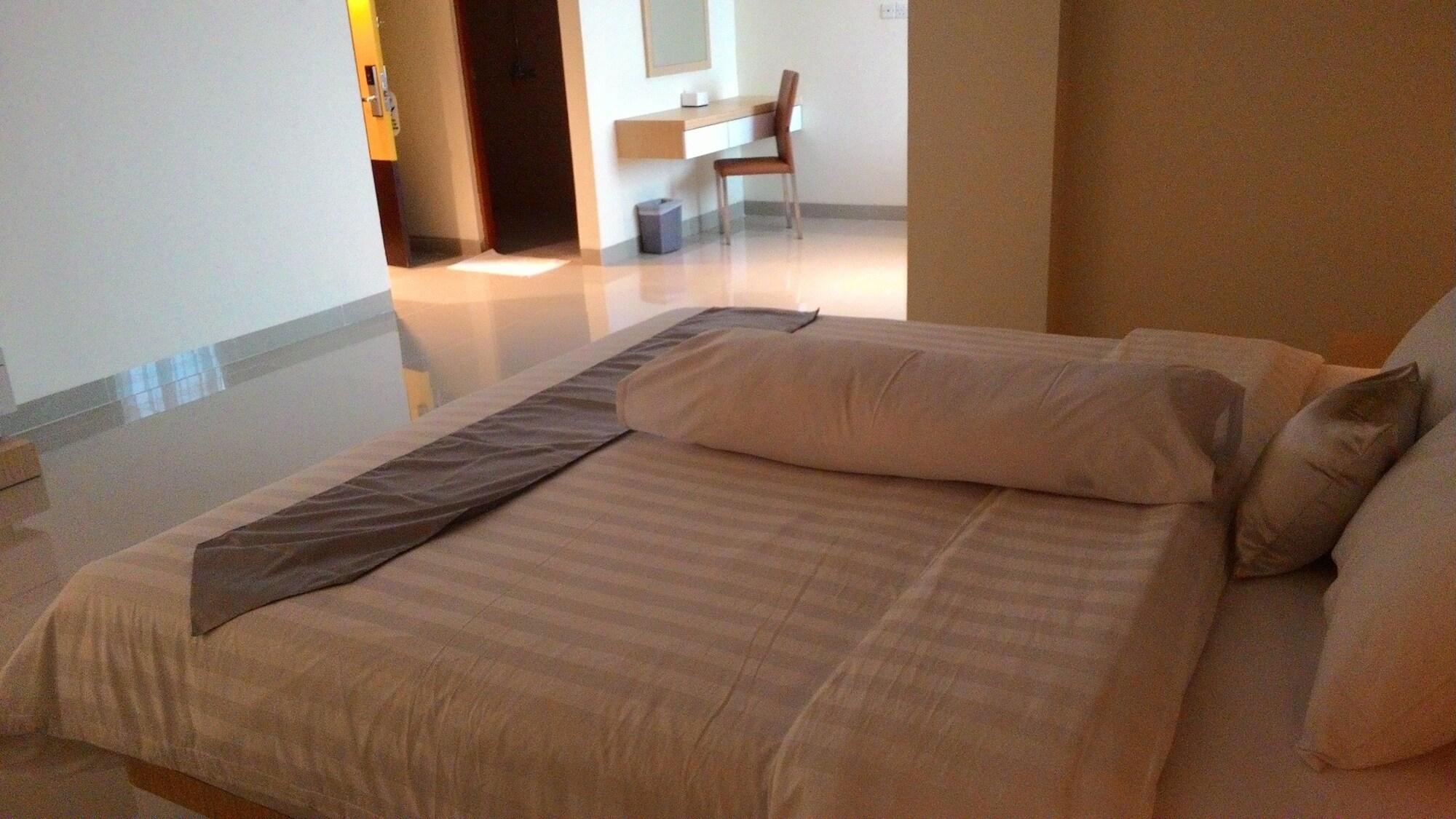 Kaliban Hotel Batam מראה חיצוני תמונה