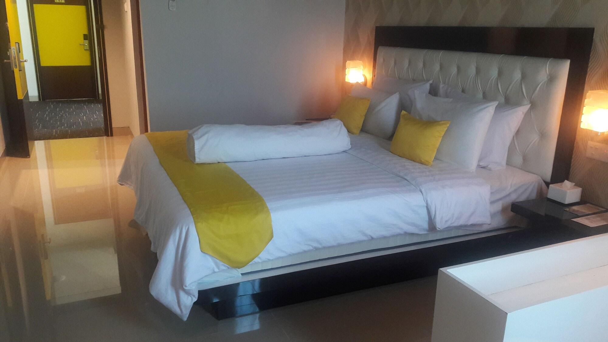 Kaliban Hotel Batam מראה חיצוני תמונה