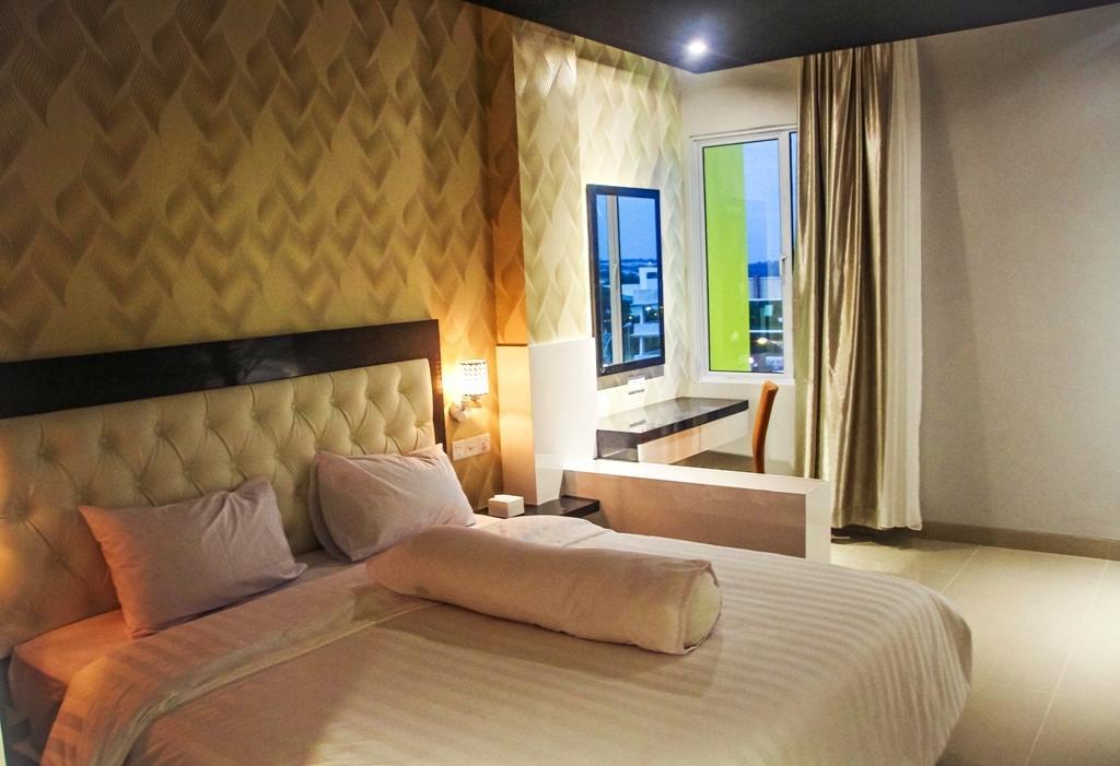 Kaliban Hotel Batam מראה חיצוני תמונה