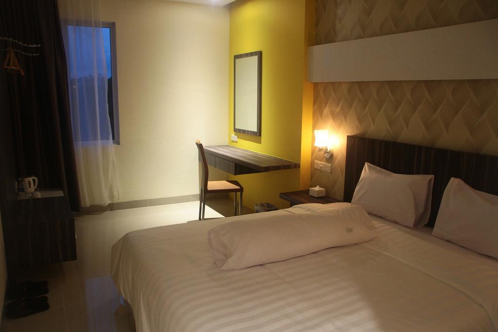 Kaliban Hotel Batam מראה חיצוני תמונה
