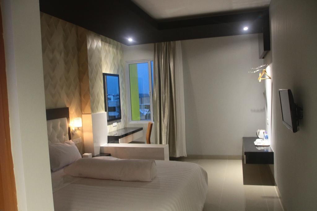 Kaliban Hotel Batam מראה חיצוני תמונה