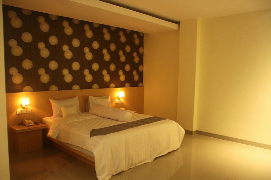 Kaliban Hotel Batam מראה חיצוני תמונה