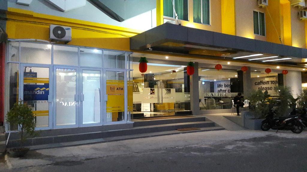 Kaliban Hotel Batam מראה חיצוני תמונה